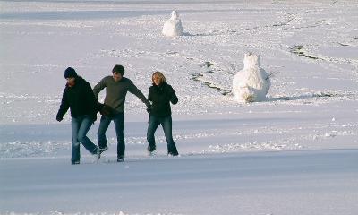 143 Its Snow Fun.