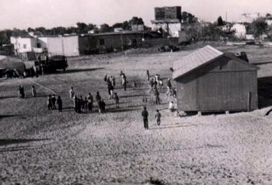 יום עבודה במעברת בת-ים - טו' בשבת 51