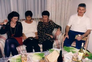 ליל סדר פסח כהילכתו במלון מובנפיק, איסטנבול - אפר' 95