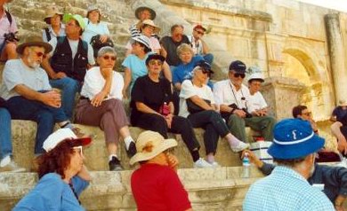 החותרים בירדן - בתיאטרון של גרש