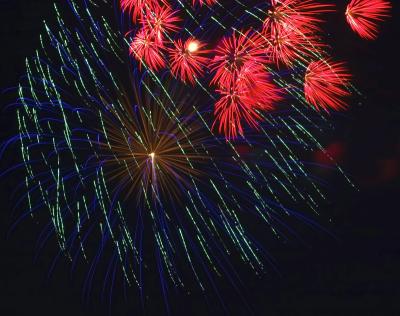 Fireworks_July 4, 2004_03
