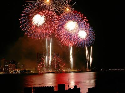 Freedom Festival Fireworks 22:26:05 hrs