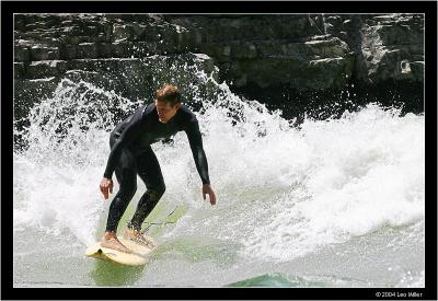 surfer 8pc.jpg