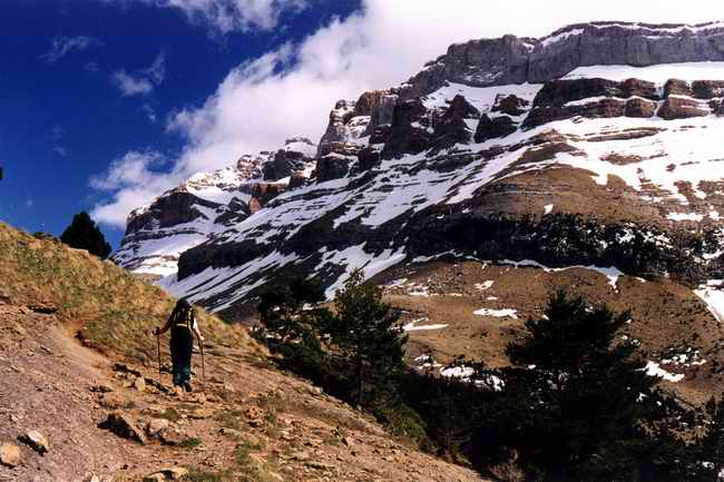 Val dYp