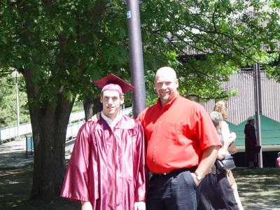 u48/jsa/medium/30532313.DougsGraduationDay012.jpg