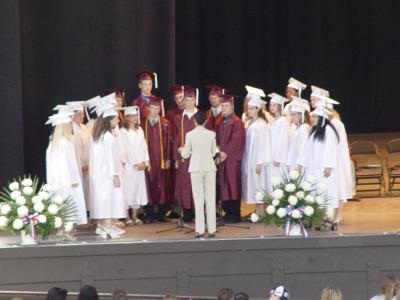 u48/jsa/medium/30533111.DougsGraduationDay054.jpg