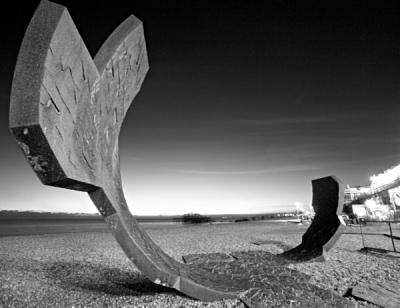West Pier & Beach Sculpture by Dave Millier