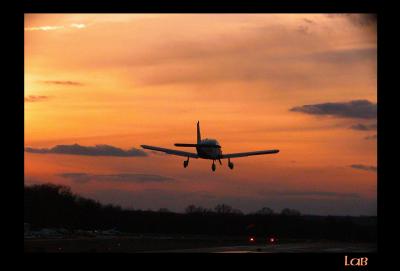 u48/lbonja/medium/40108199.sunsetplane.jpg