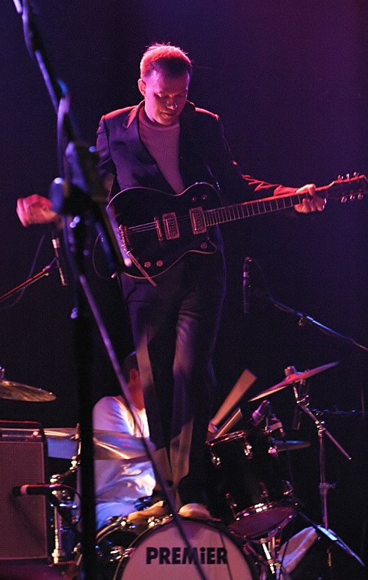 2nd July 2004 - Edwyn Collins - still rock and roll!