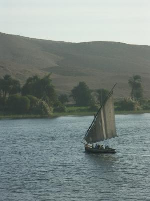 Old fashion crossing of the Nile