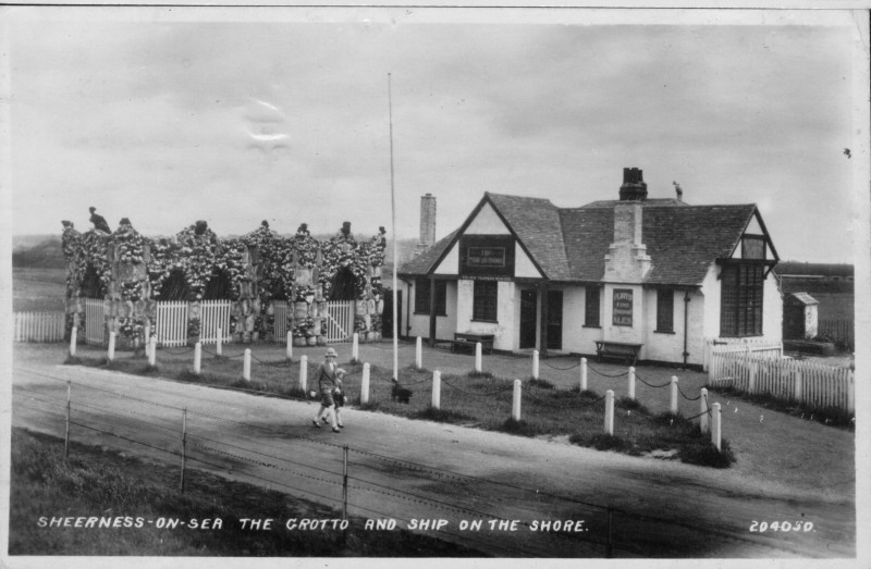 The.Grotto, Ship.on.Shore.1946