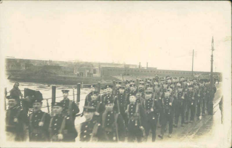 Bridge Street, Soldiers