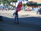A gimpy flag girl