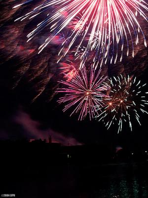 1121-davis-park-fireworks.jpg