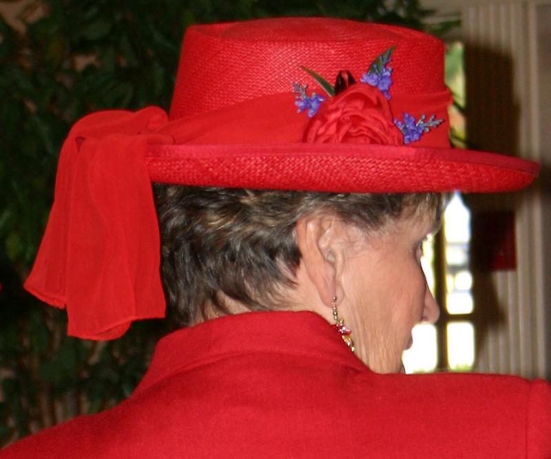 redhats5.jpg
