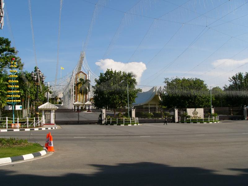 The main entrance to the palace