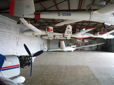 Hangar1.jpg