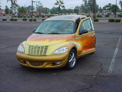 gold PT Cruiser