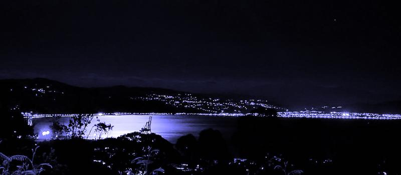 25 June 04 - Moonlight Over Wellington