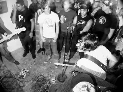 UnitBreed7thSt06052004-8.jpg