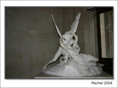 The art in Le Louvre museum,