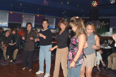 trying the viva girls dance..
