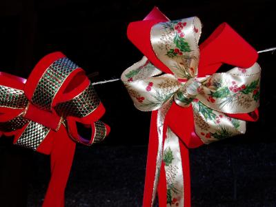 More Signature Bows by Cathy