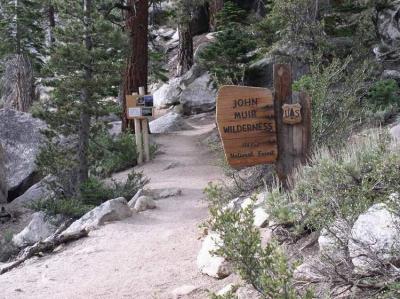 entering john muir wilderness.JPG