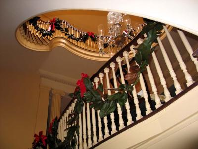 LV_Spiral staircase and skylight at holiday season