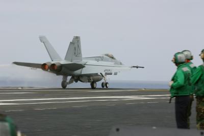 u48/sydneyboomboom/medium/37186803.USSNimitz390_RJ001.jpg