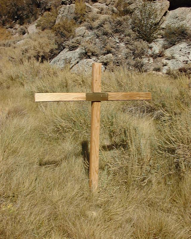 Grave in Cottonwood Canyon, White Mountains