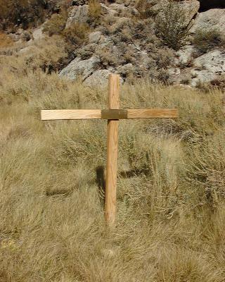 Grave in Cottonwood Canyon, White Mountains