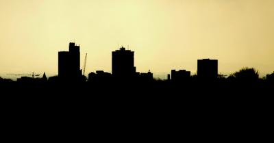 Silhouette of the city centre from Heaton Park, February 2005