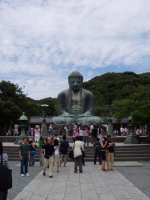 The Daibutsu and his tourist followers