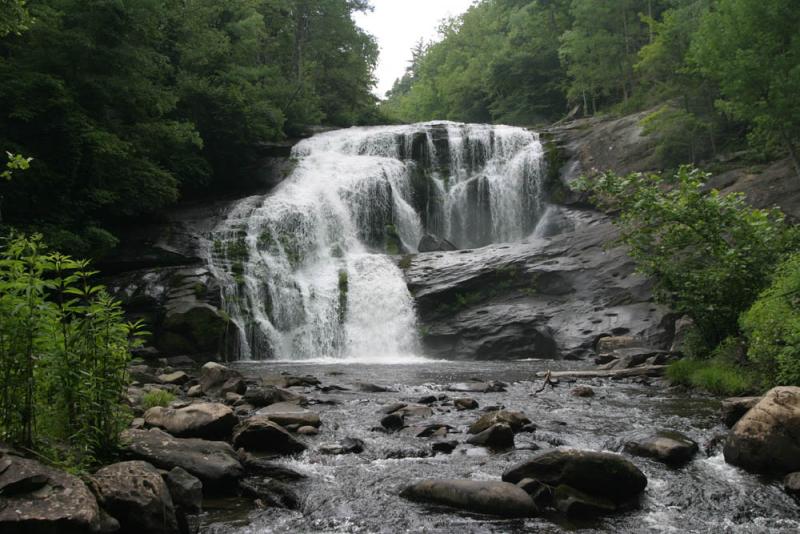  Bald mountain falls :Sigma 20 mm lens Canon 10d body 1/6 sec f/16