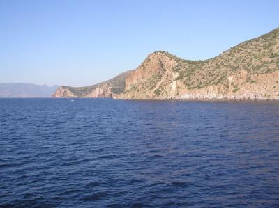 Cruising to Poros Past Aegina