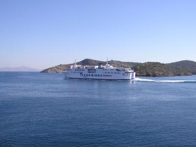Ferry leaving Poros