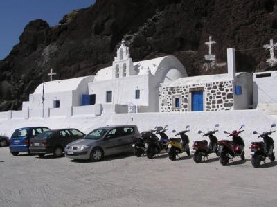 Church Between Akrotiri and Red Beach