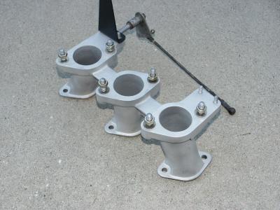 906 Magnesium Intake Manifolds - Jim Logan Oct2004 - Photo 19.JPG