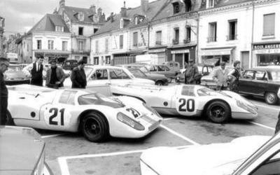 Gulf Porsche 917s outside the   Hotel de France 1970