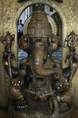 
Raj Palace art - Ganesha statue