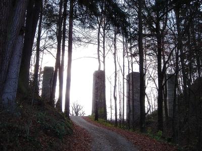 Eine ehemalige Brcke zum Schloss