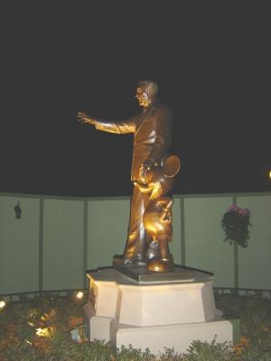 MKHubNighttime3.jpg