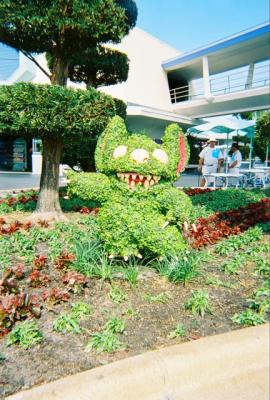 MKStitchTopiary.jpg