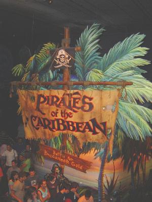 DisneyQuestVirtualPiratesSignage.jpg