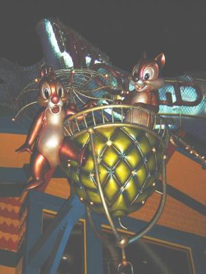 DowntownChipDaleStatue1.jpg