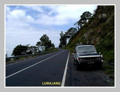 Dekat jembatan panjang di Lumajang