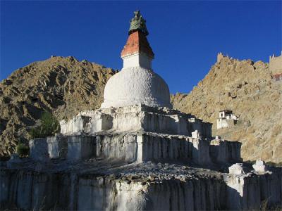 Chorten at Shey