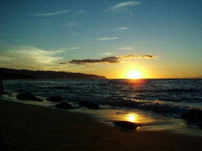 Sunset at  Laniakea Beach