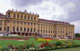 Schnbrunn took its present form during the reign of Empress Maria Theresa in the 1740s